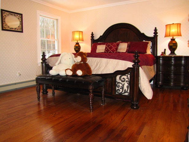 Master Bedroom Suite #1